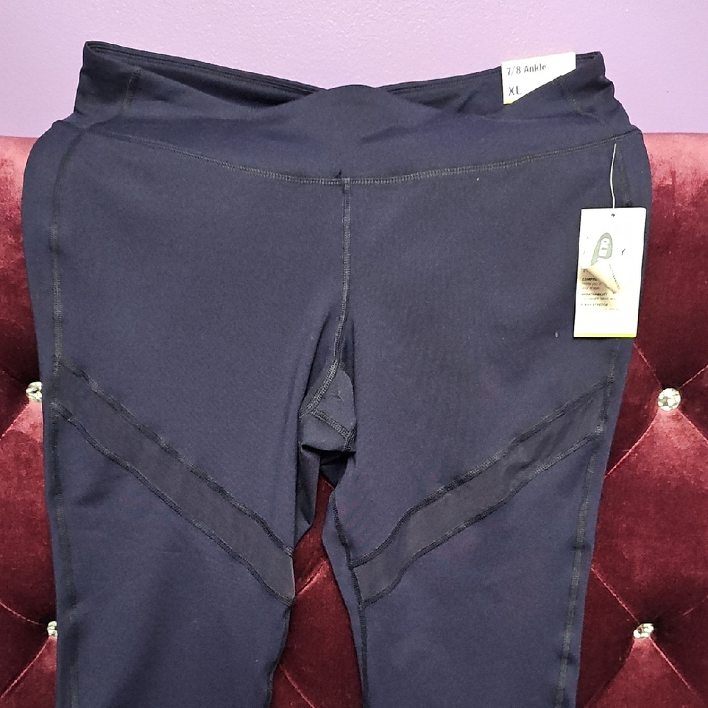 Old Navy Women's Ankle Pants - Black